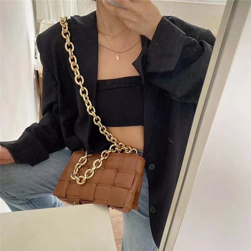 MOLLY CHAIN BAG