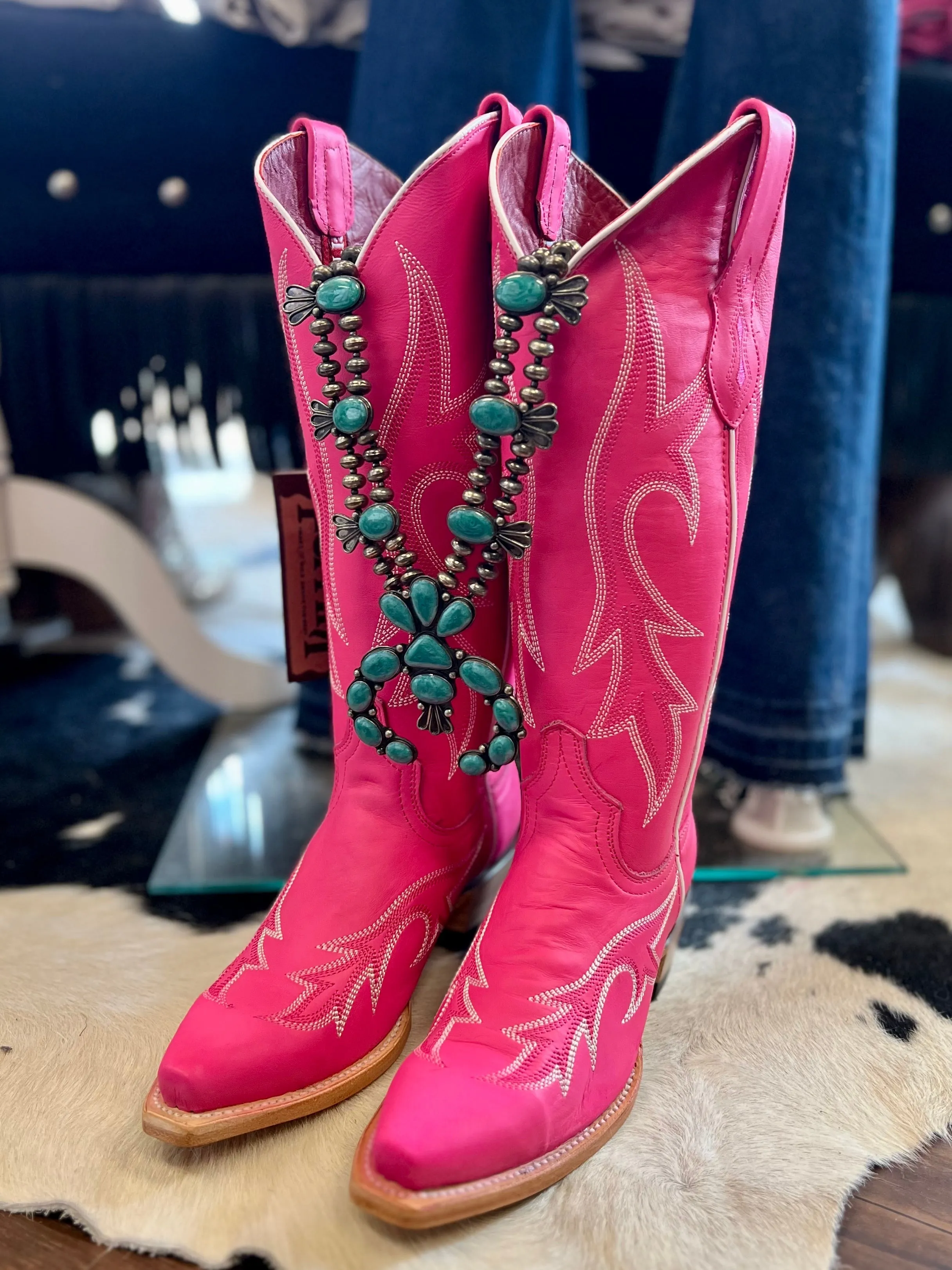 Scarlett V-Toe Cowgirl Boots