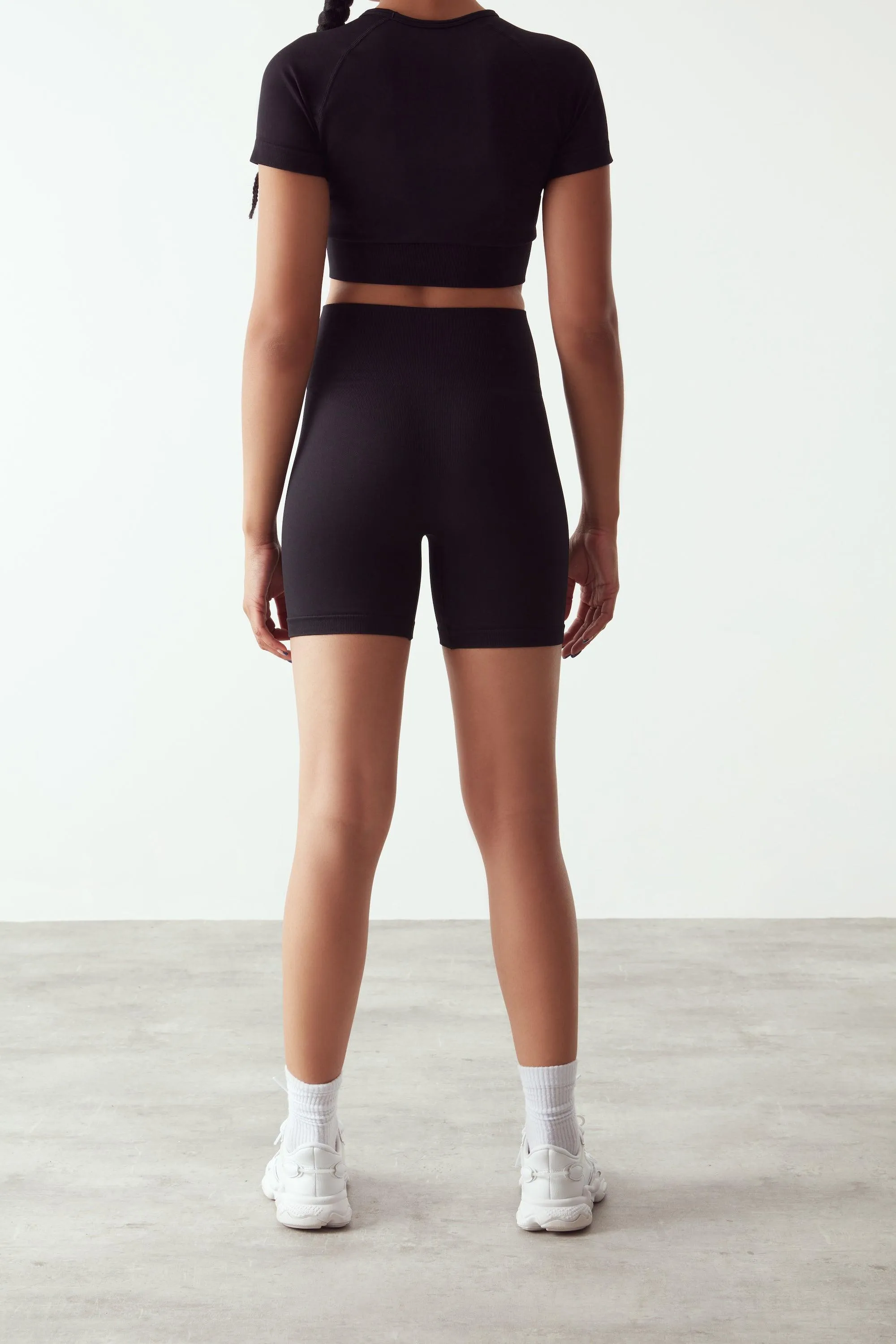 Seamless shorts in Black