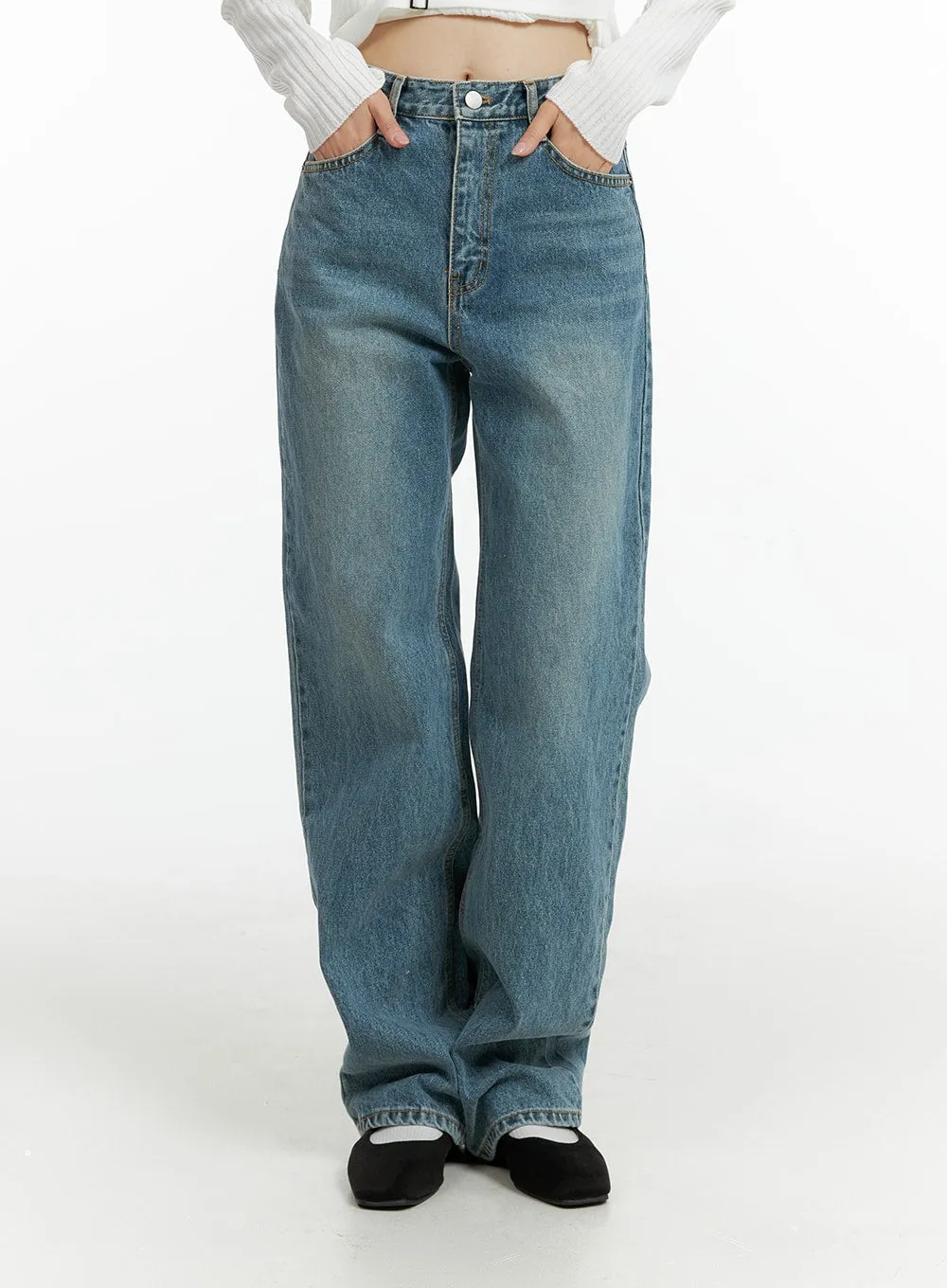 Washed Denim Straight Leg Jeans OF414